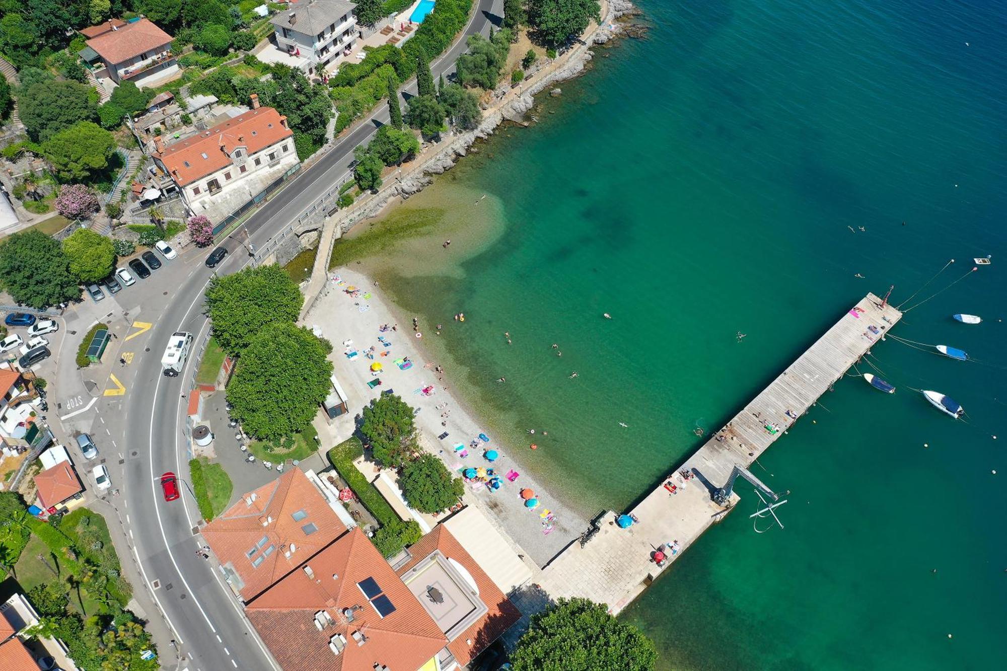 Apartment Anni-Free Parking&Evcharger-24H Self Check-In Opric Exteriör bild