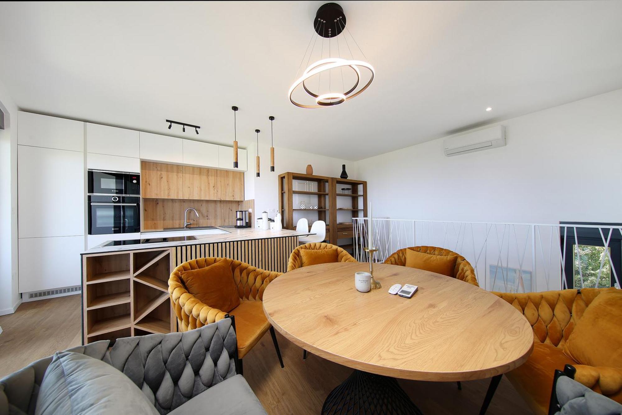 Apartment Anni-Free Parking&Evcharger-24H Self Check-In Opric Exteriör bild
